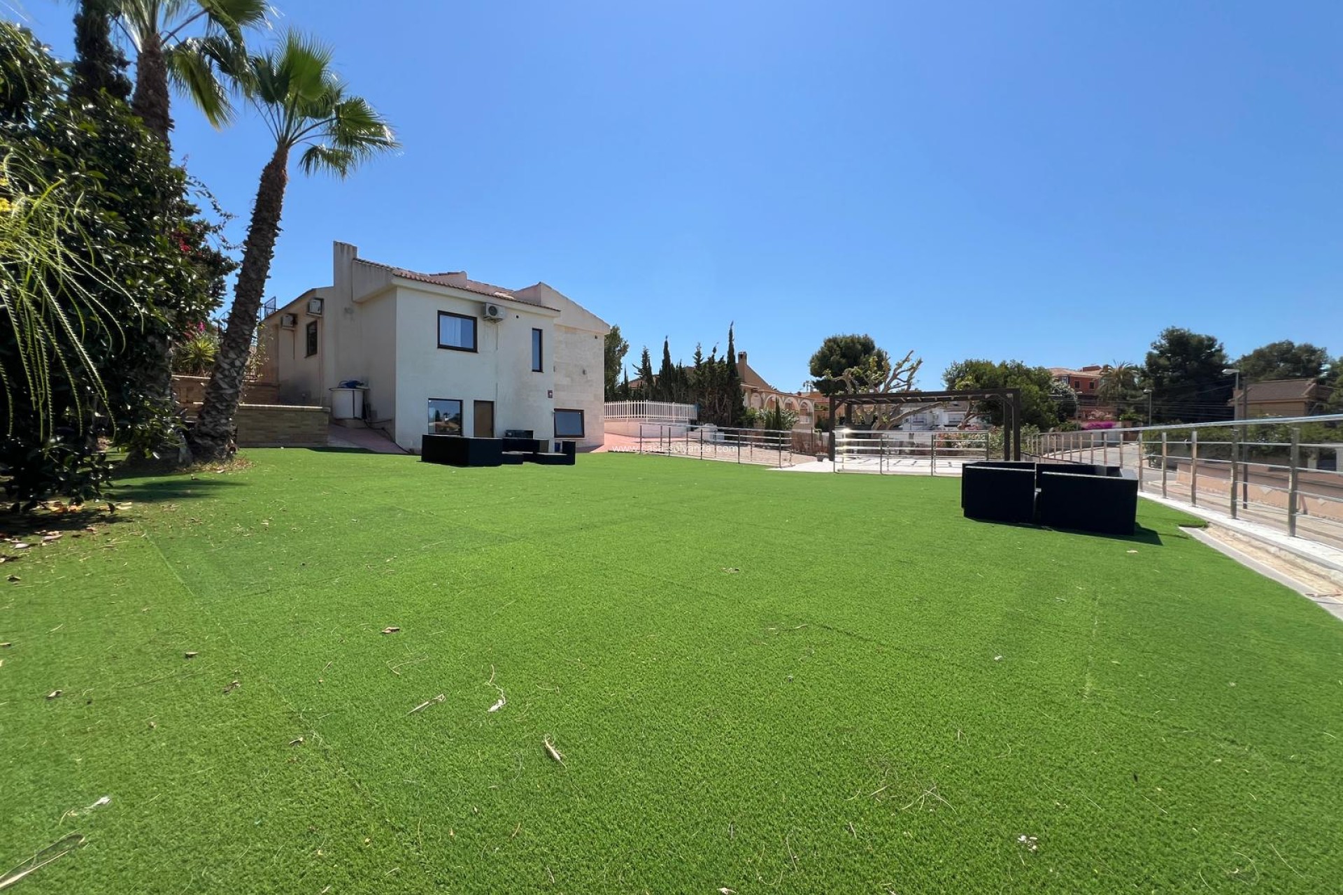 Resale - Villa - Torrevieja - Costa Blanca
