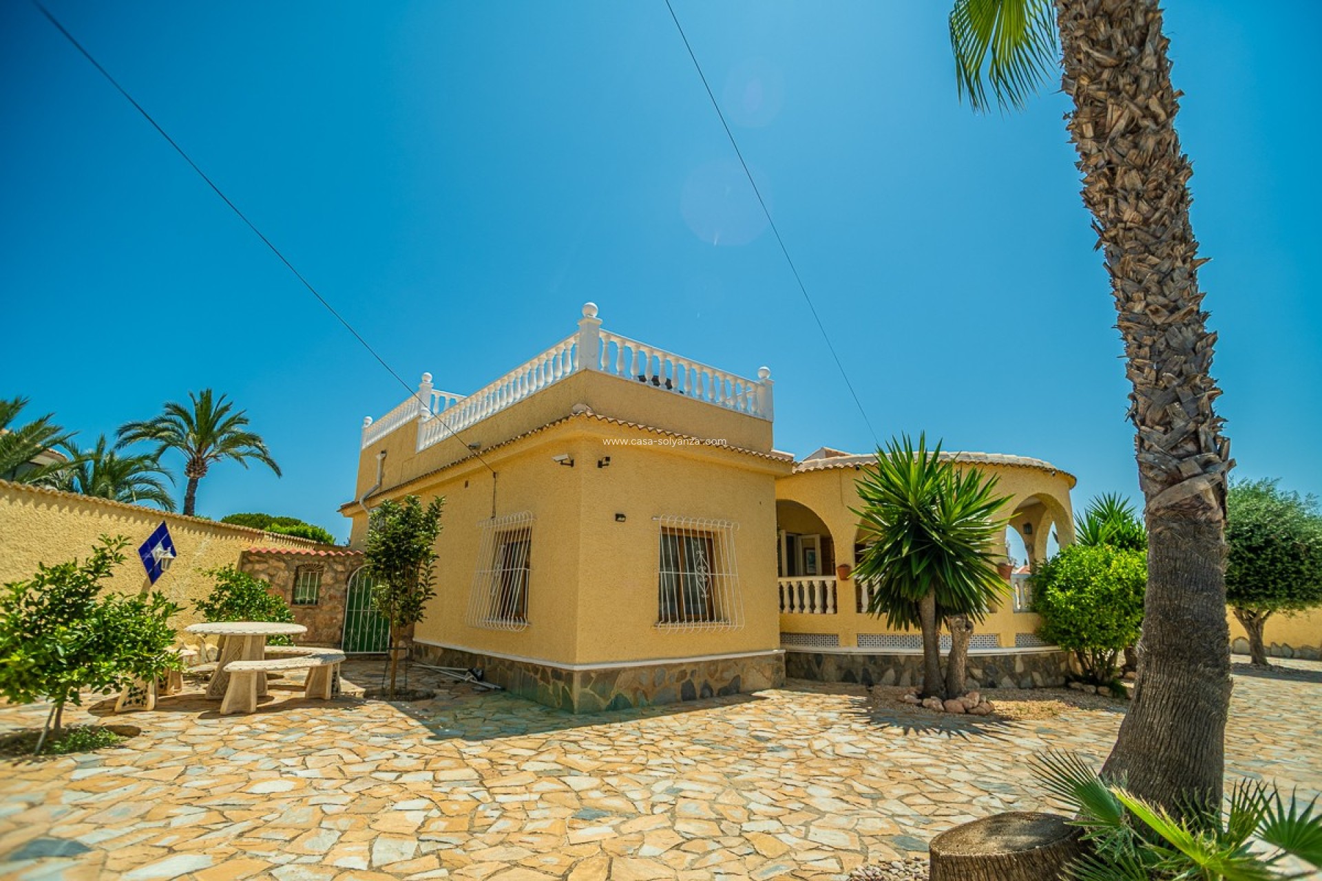 Resale - Villa - Torrevieja - Costa Blanca