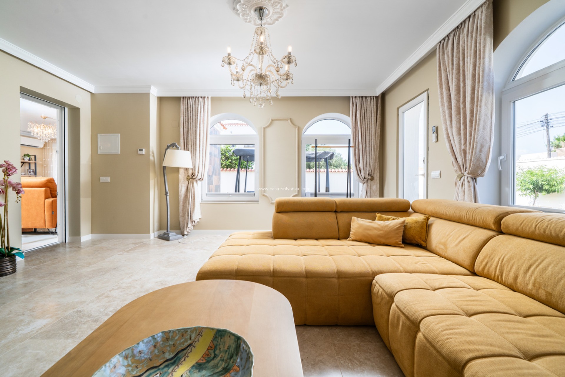 Resale - Villa - Torrevieja - Costa Blanca