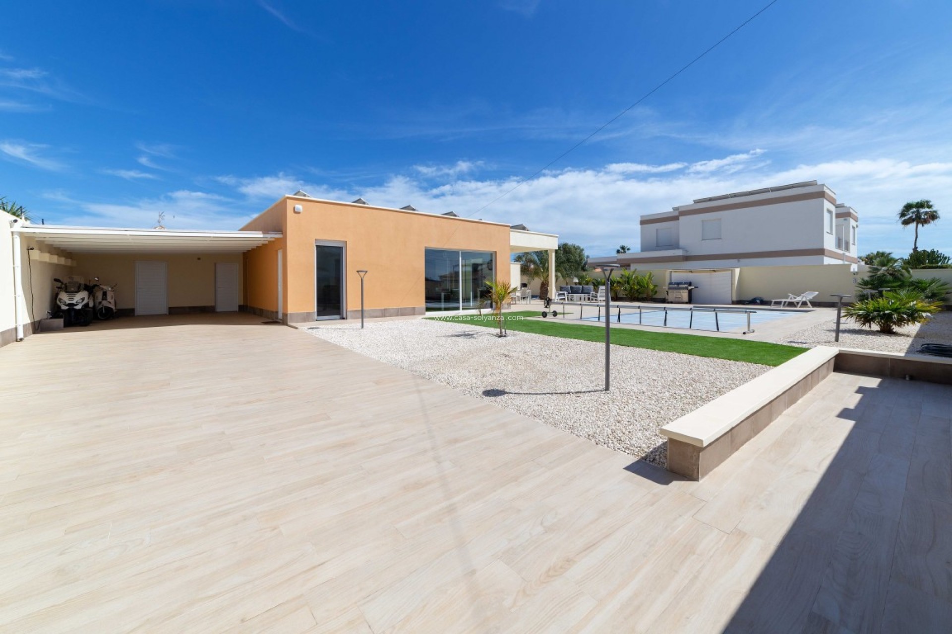 Resale - Villa - Torrevieja - Costa Blanca