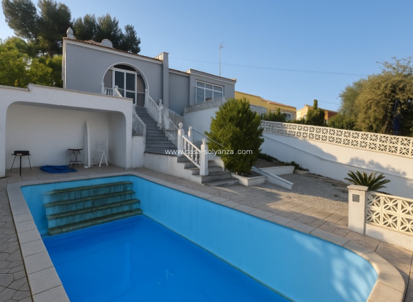 Resale - Villa - Torrevieja - Costa Blanca