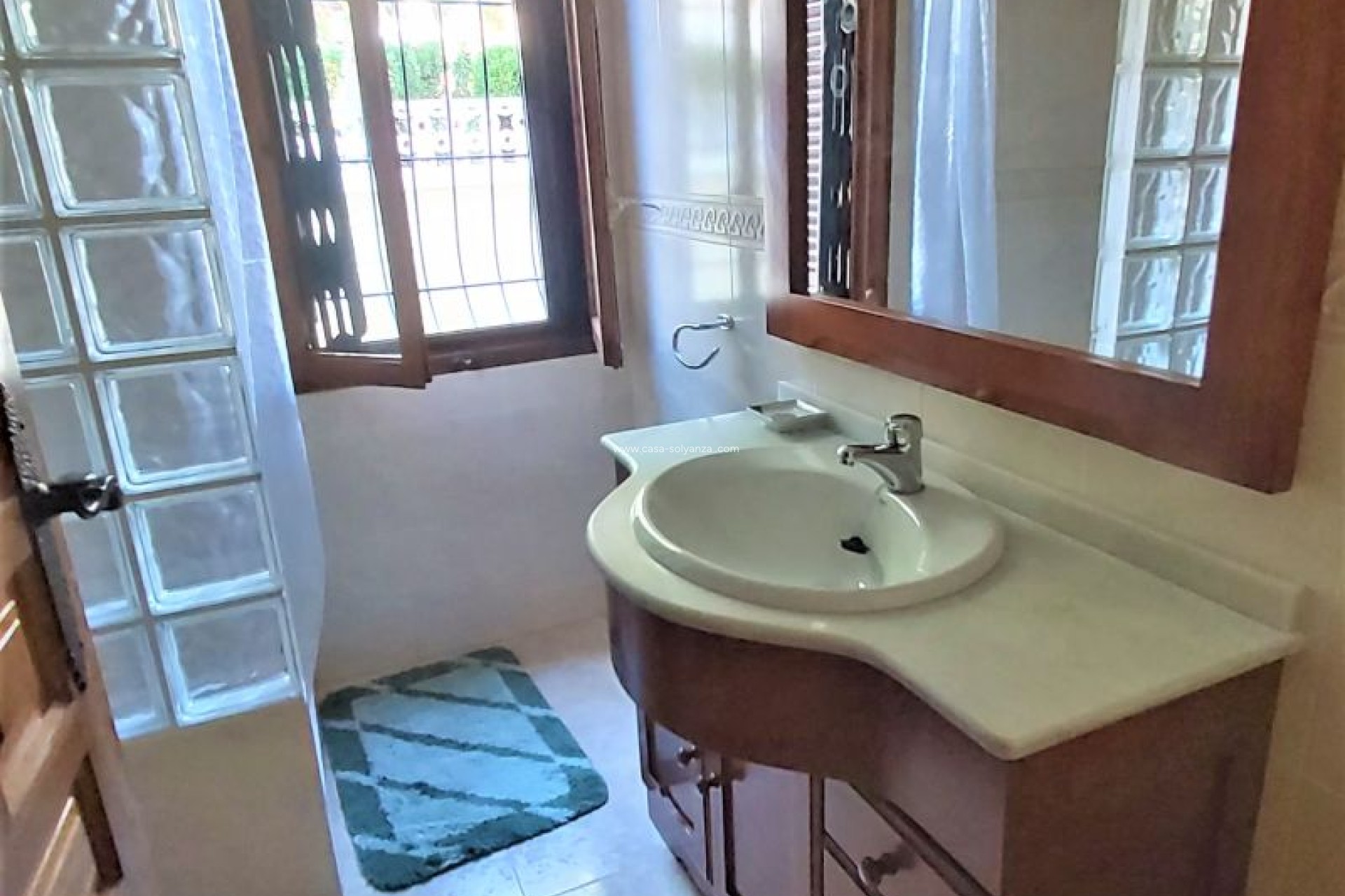 Resale - Villa - Torrevieja - Costa Blanca