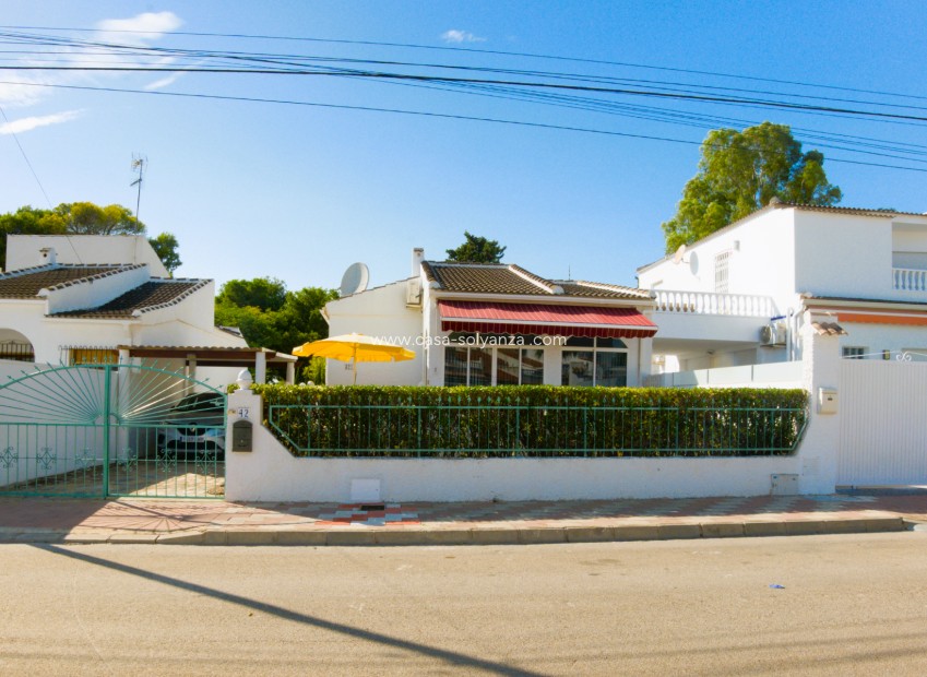 Resale - Villa - Torrevieja - Costa Blanca