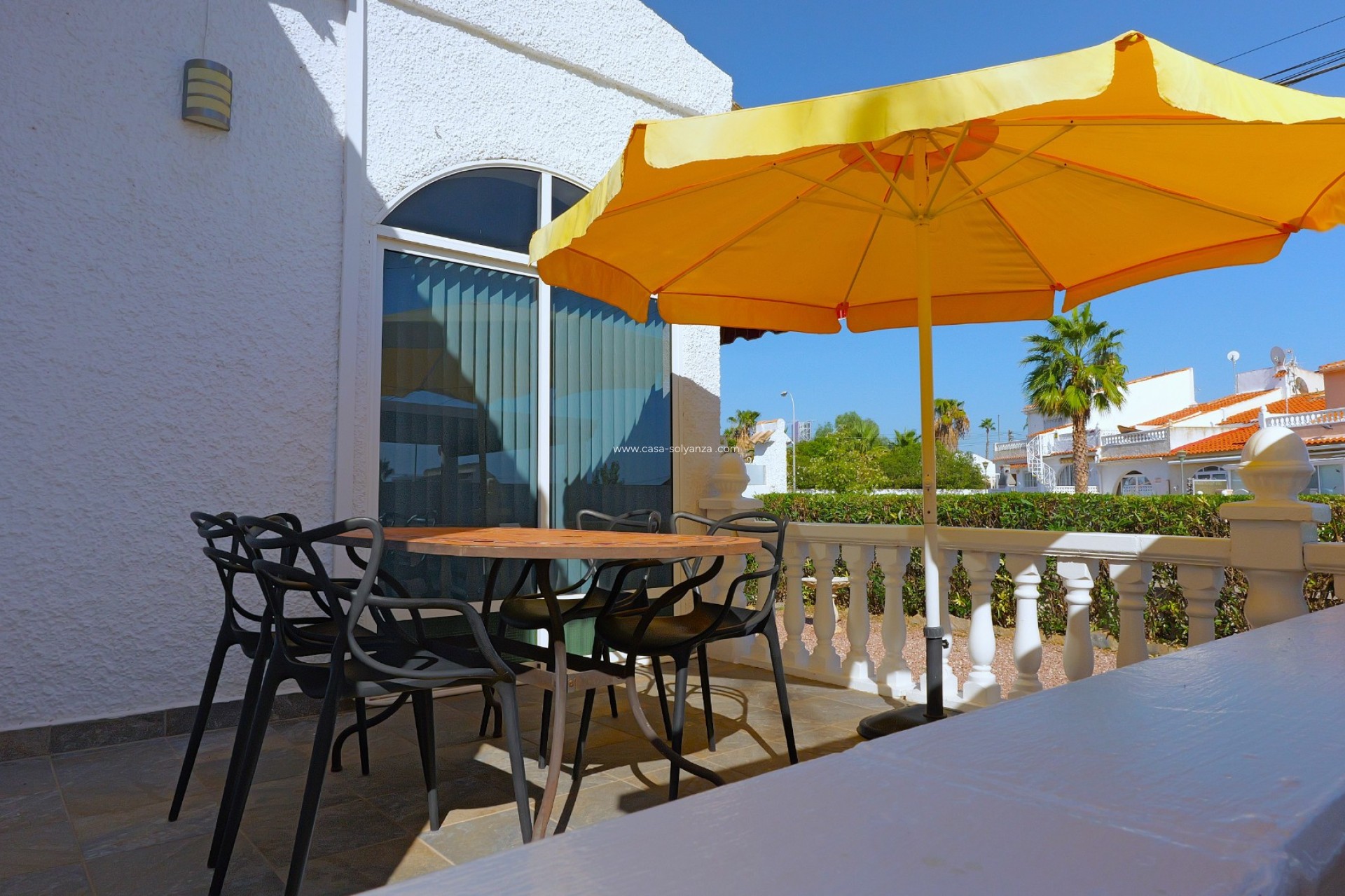 Resale - Villa - Torrevieja - Costa Blanca