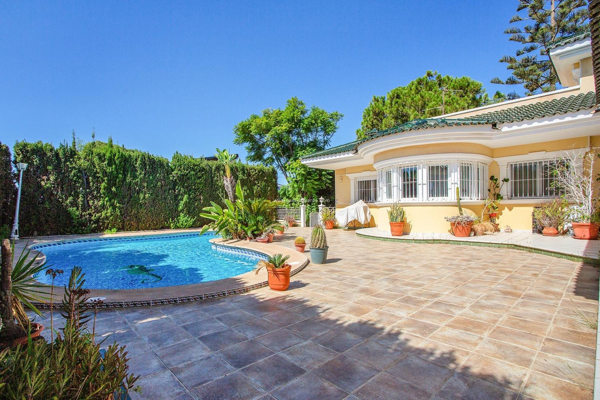 Resale - Villa - Torrevieja - Costa Blanca
