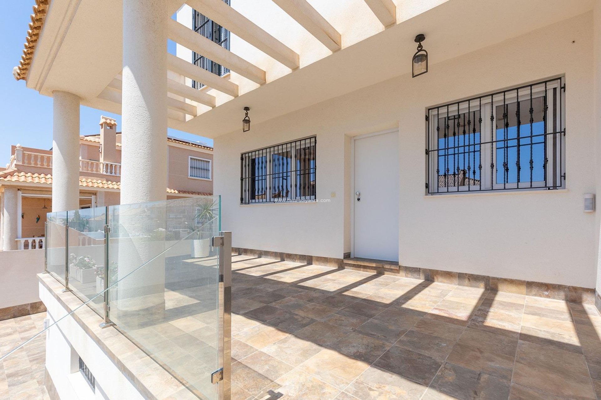 Resale - Villa - Torrevieja - Costa Blanca
