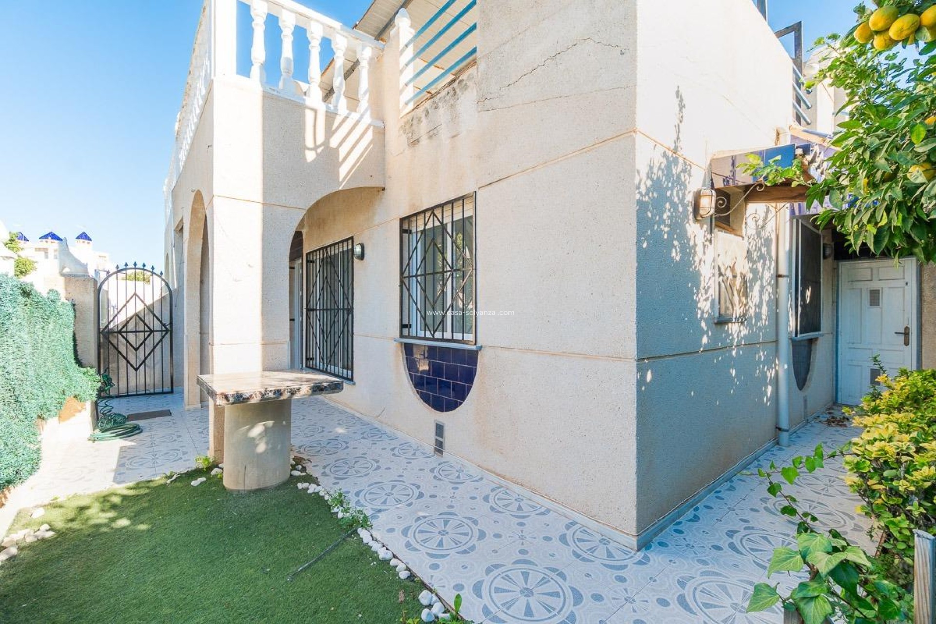 Resale - Villa - Torrevieja - Costa Blanca