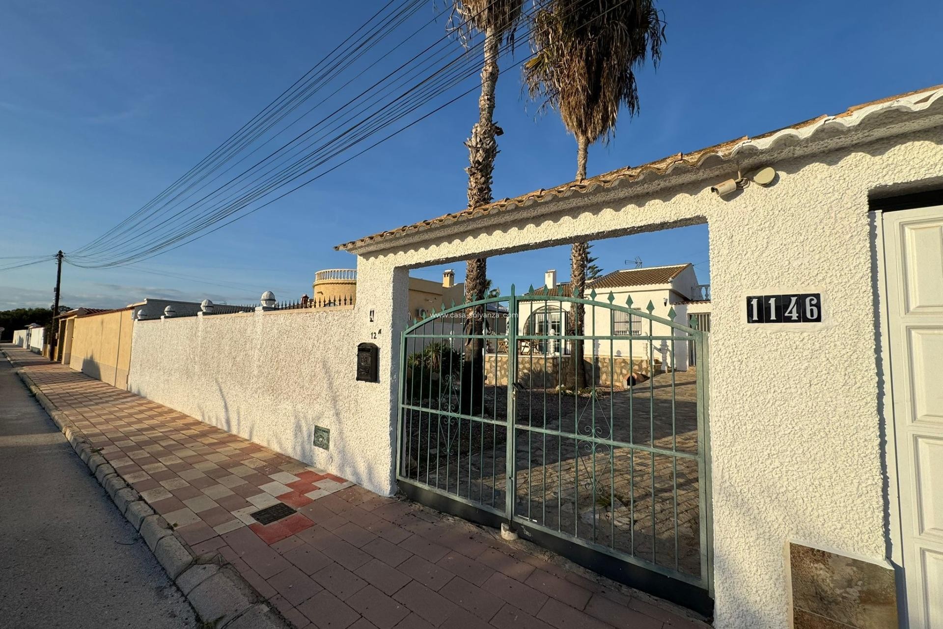 Resale - Villa - Torrevieja - Costa Blanca