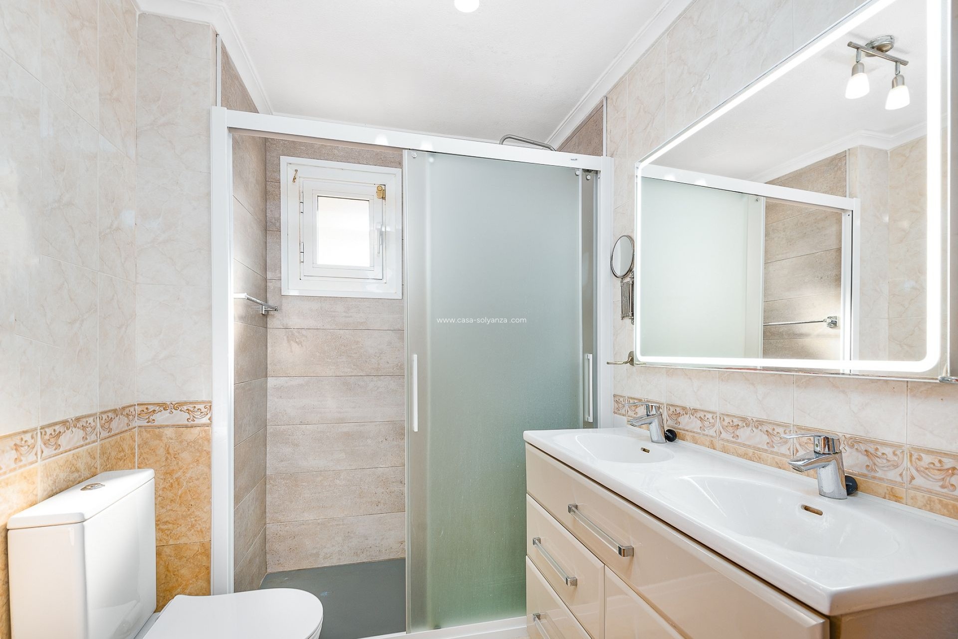 Resale - Villa - Torrevieja - Costa Blanca