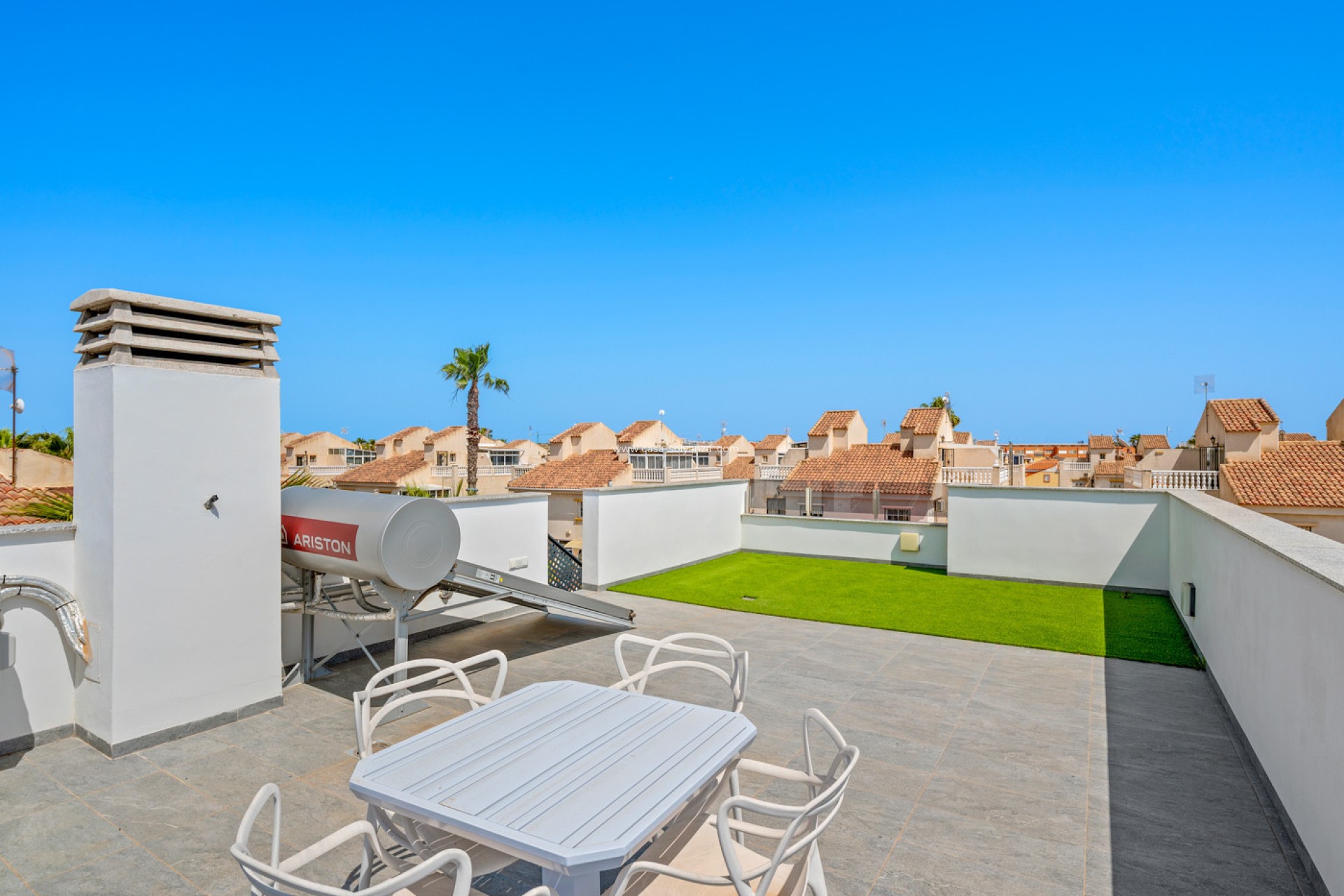Resale - Villa - Torrevieja - Costa Blanca