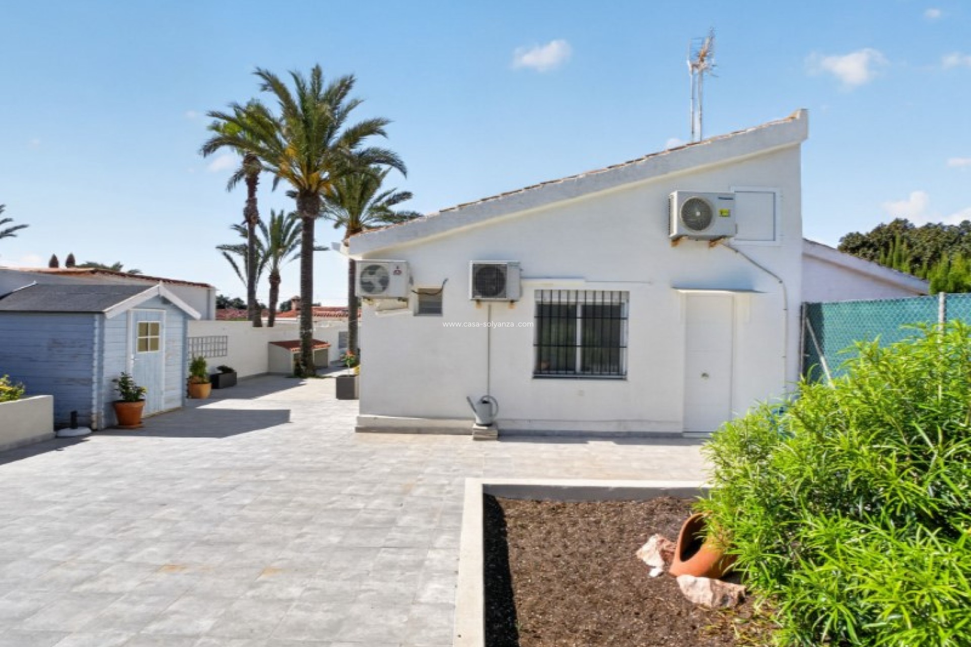 Resale - Villa - Torrevieja - Costa Blanca