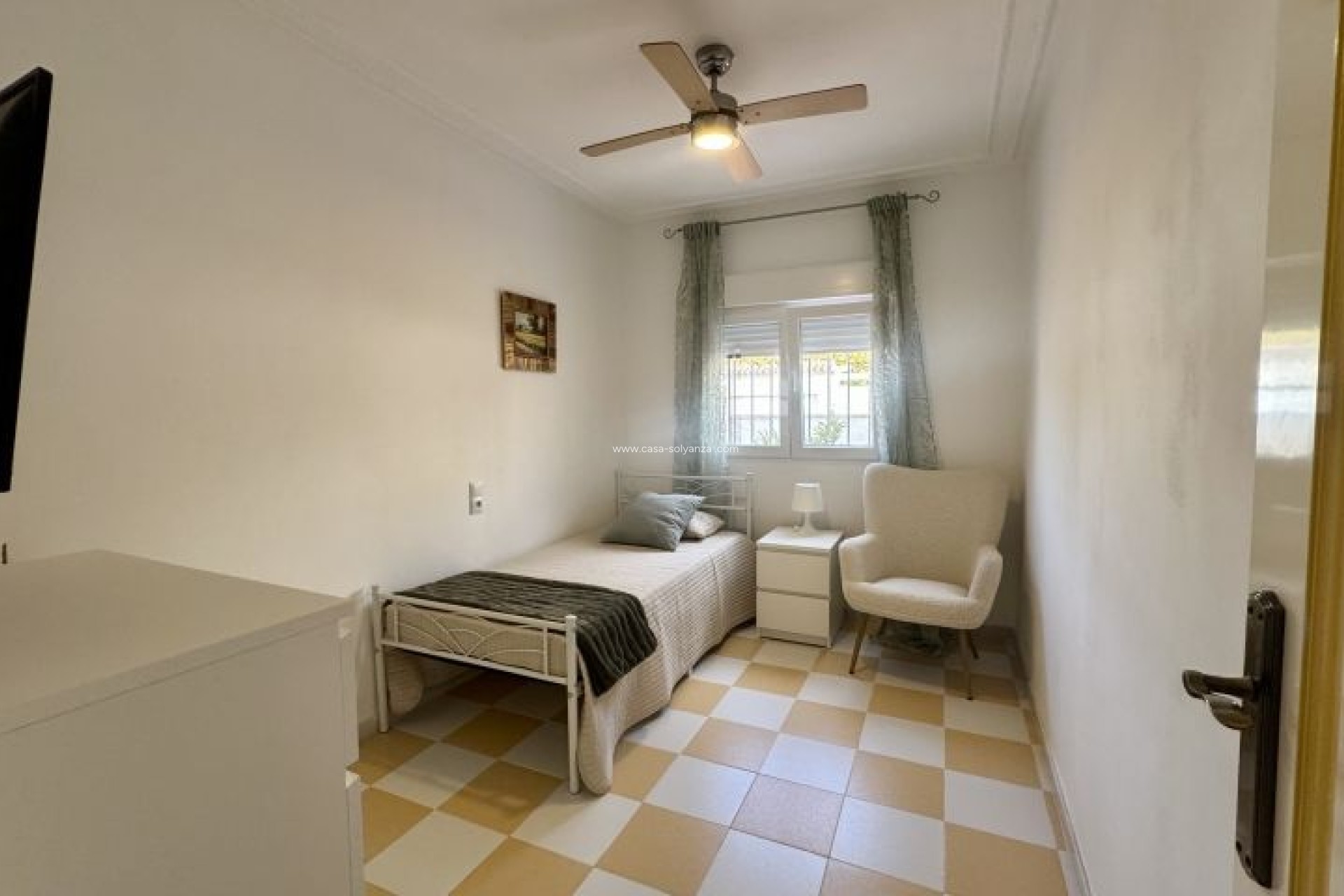 Resale - Villa - Torrevieja - Costa Blanca