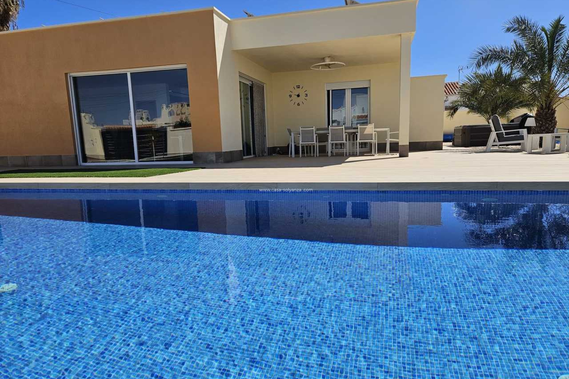 Resale - Villa - Torrevieja - Costa Blanca