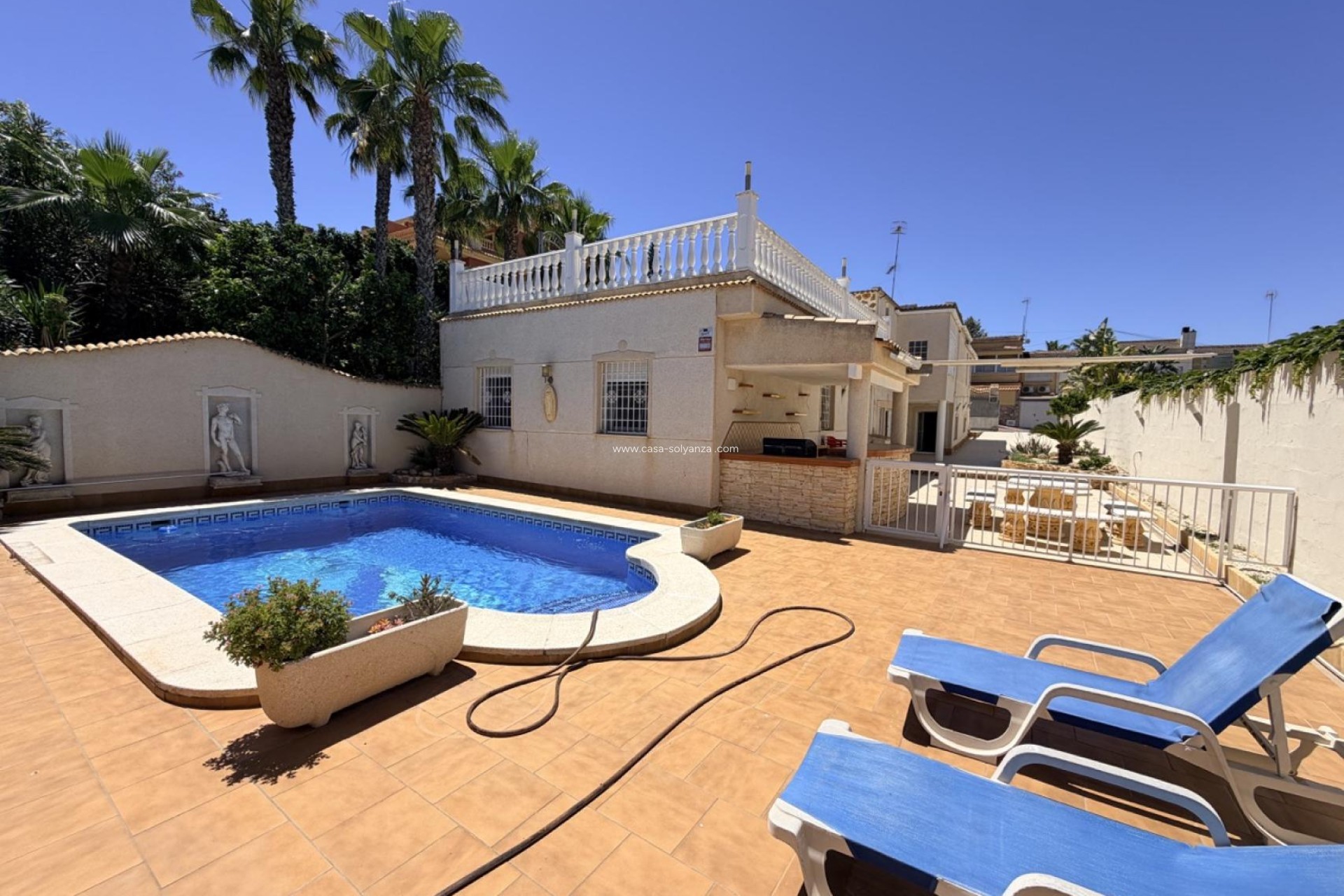 Resale - Villa - Torrevieja - Costa Blanca
