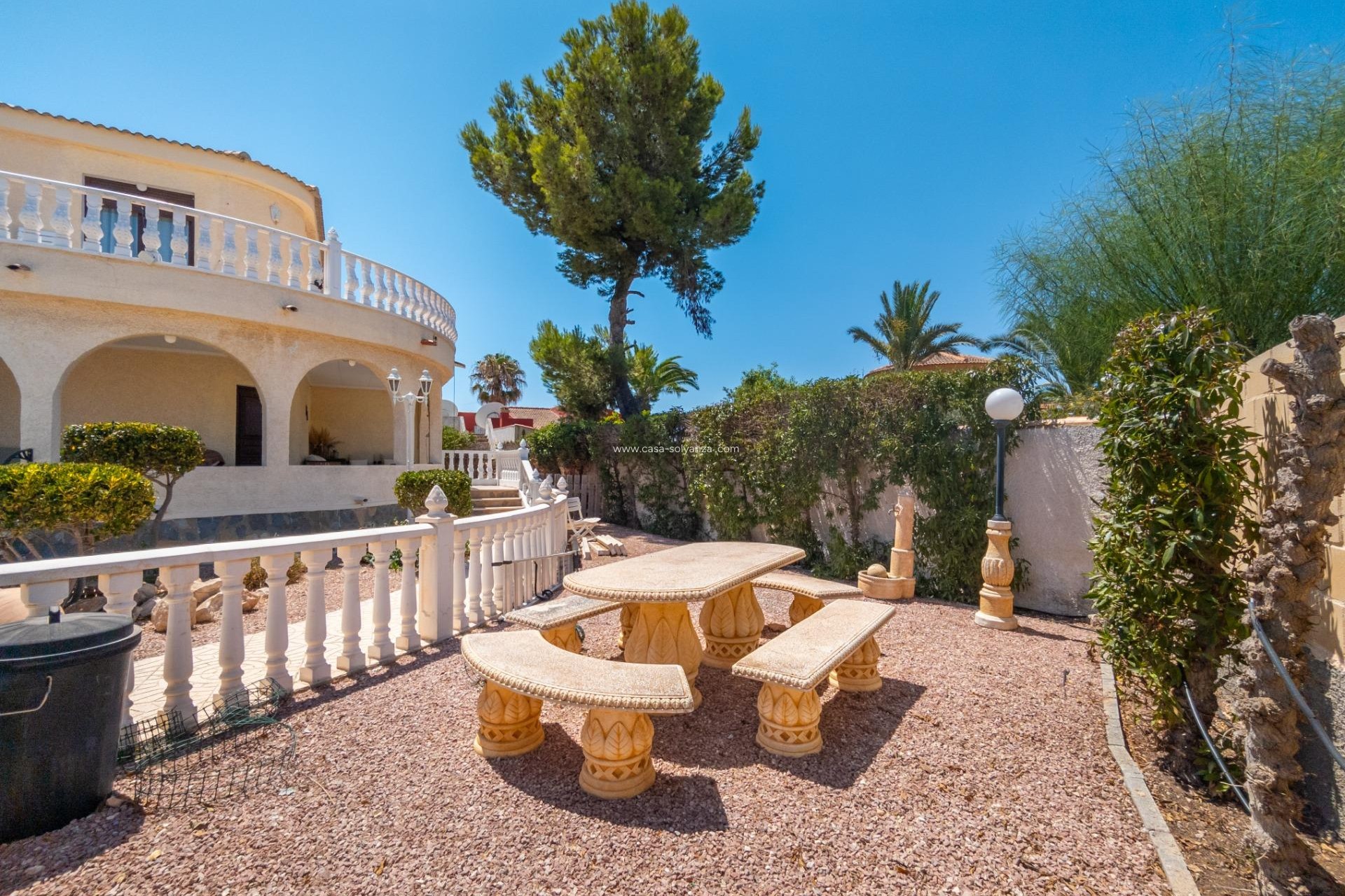 Resale - Villa - Torrevieja - El chaparral