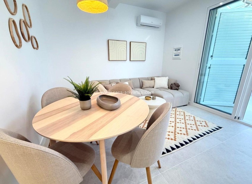 Resale - Villa - Torrevieja - El chaparral