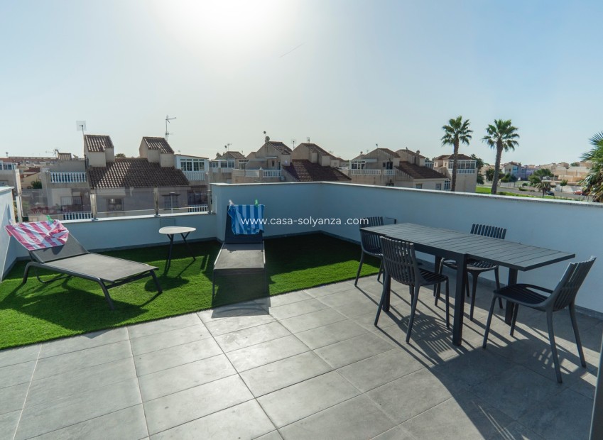 Resale - Villa - Torrevieja - La Florida