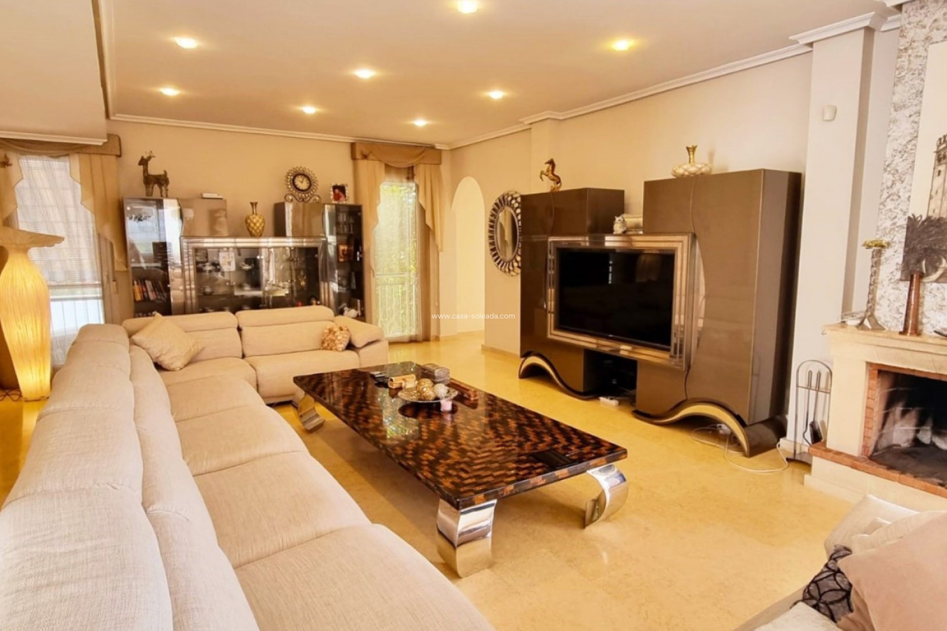 Resale - Villa - Torrevieja - La Mata