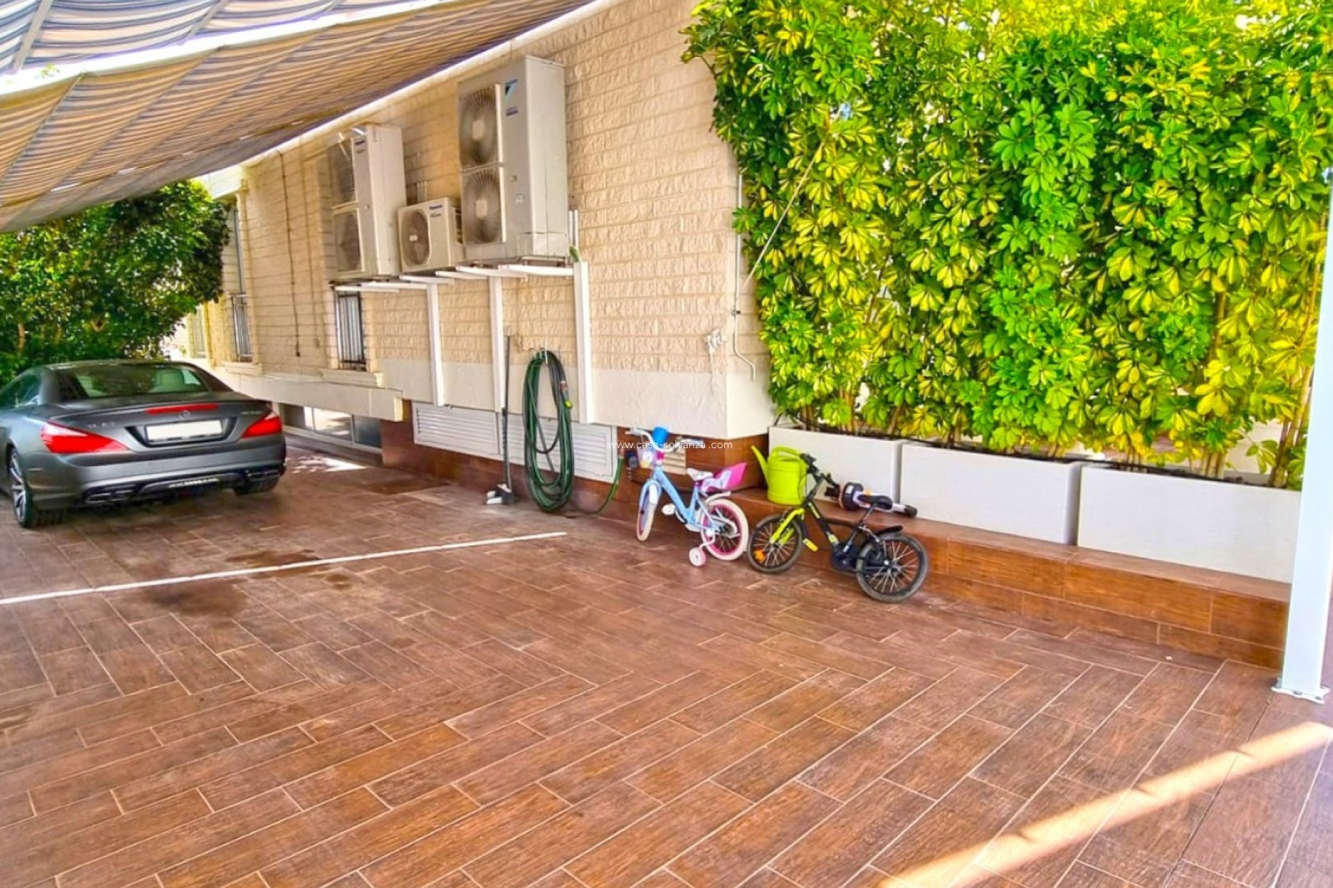 Resale - Villa - Torrevieja - La Mata