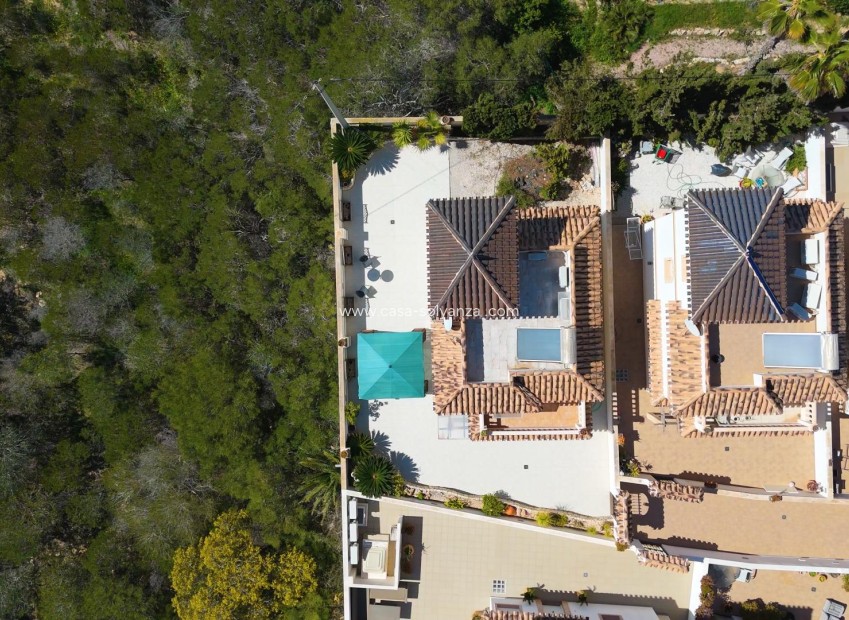 Resale - Villa - Torrevieja - La Mata