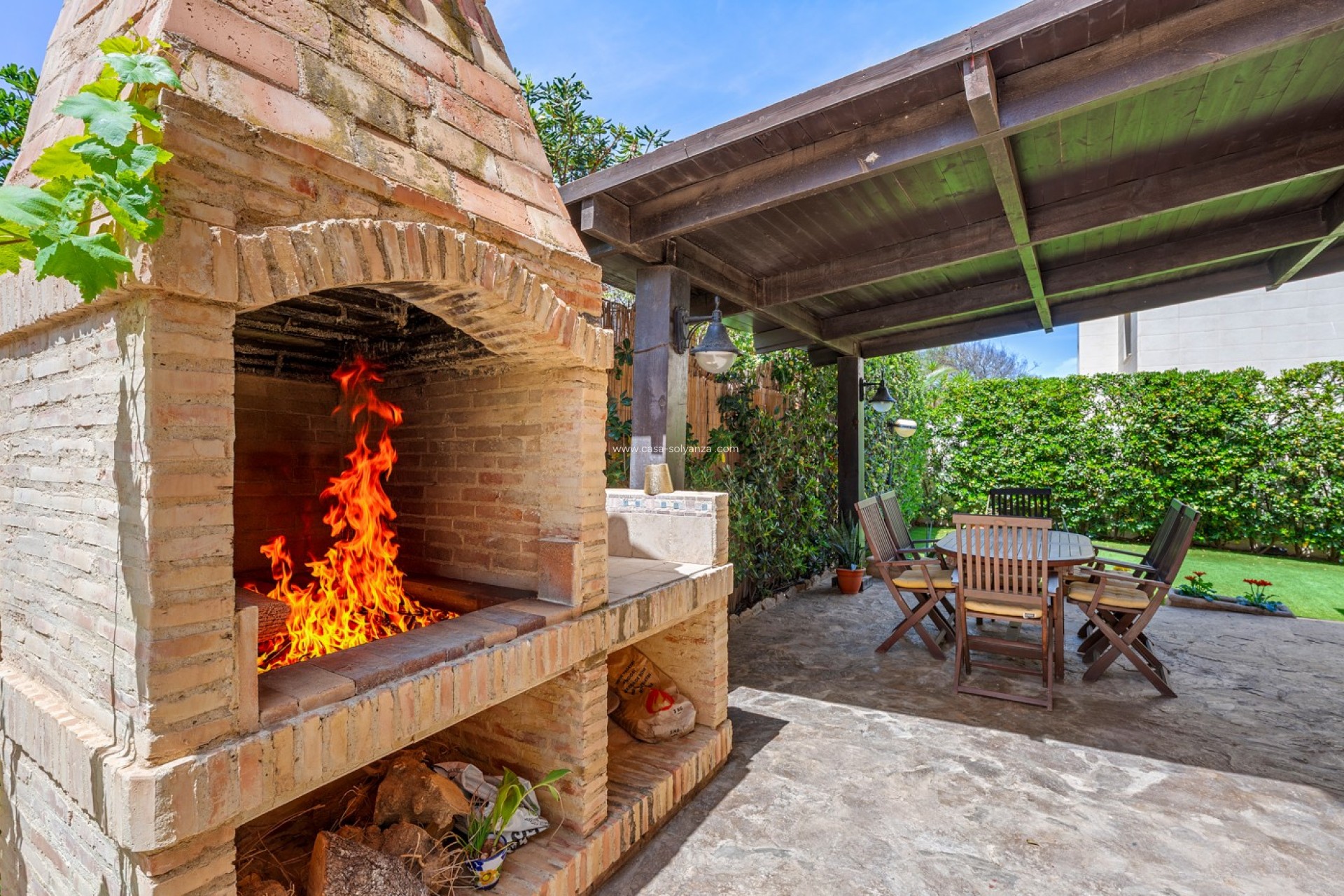 Resale - Villa - Torrevieja - La Mata