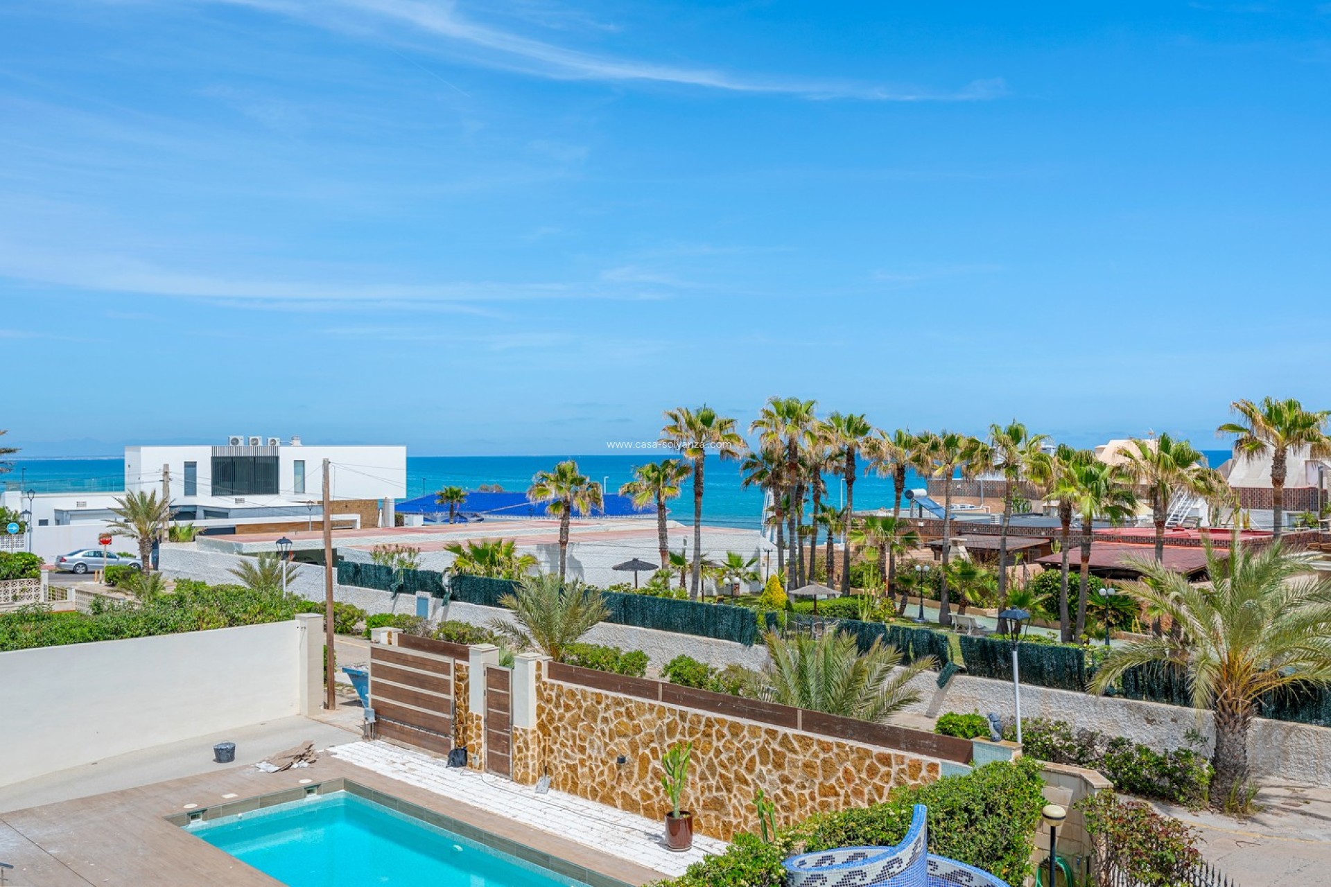 Resale - Villa - Torrevieja - La Mata