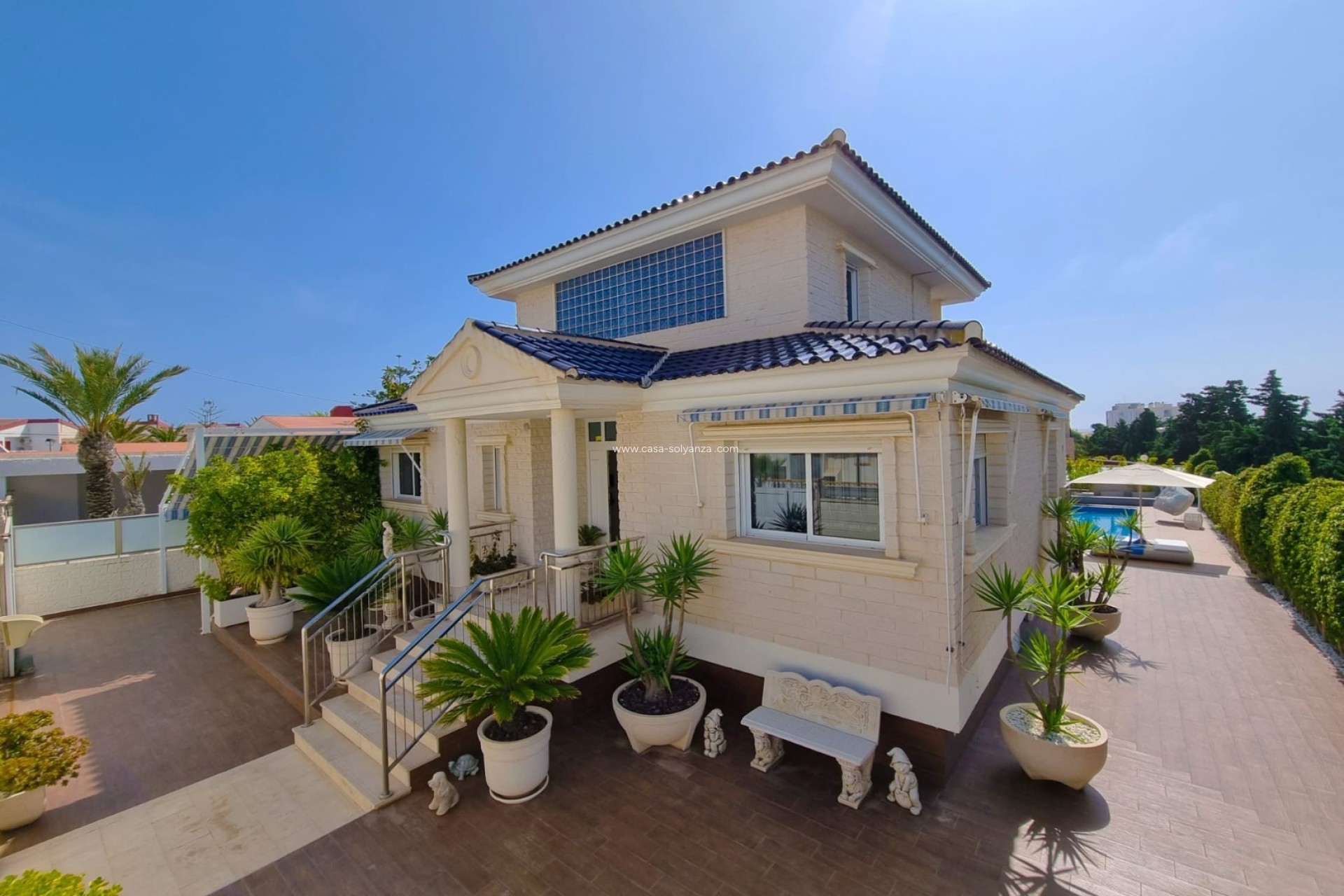 Resale - Villa - Torrevieja - La Mata