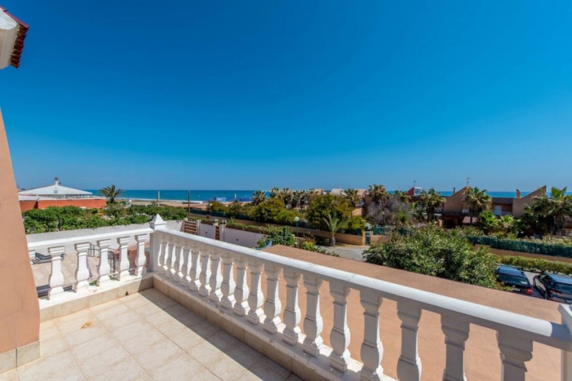 Resale - Villa - Torrevieja - La Mata
