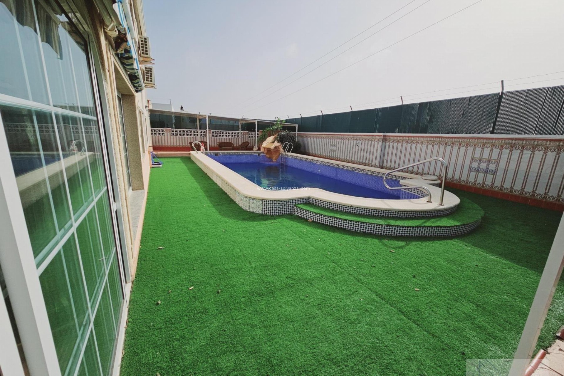 Resale - Villa - Torrevieja - La Siesta