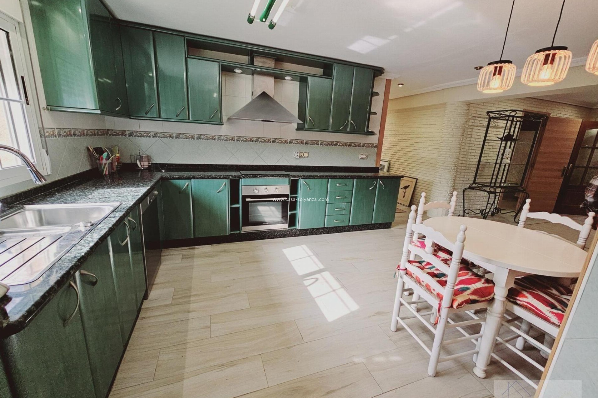 Resale - Villa - Torrevieja - La Siesta