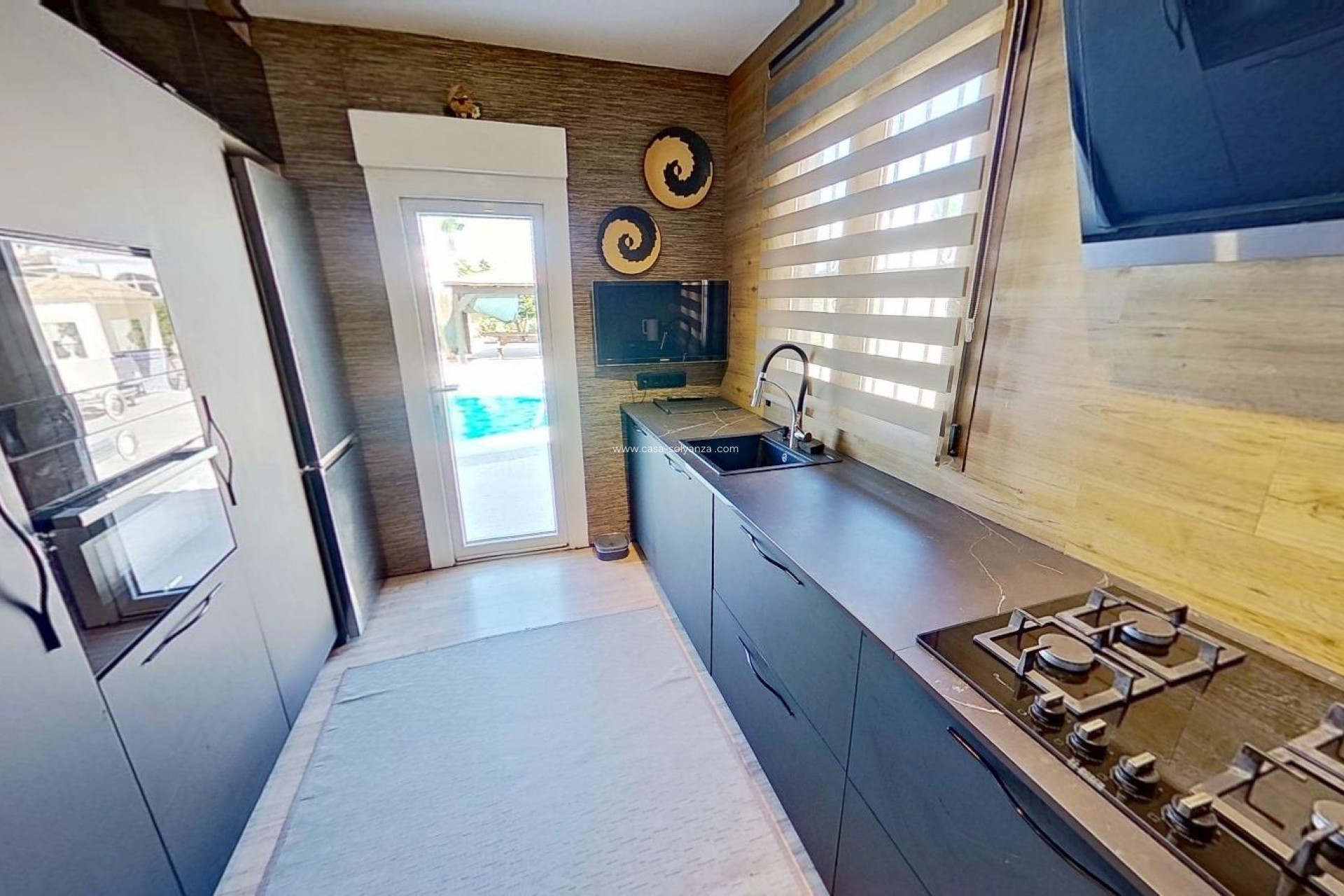 Resale - Villa - Torrevieja - La Siesta