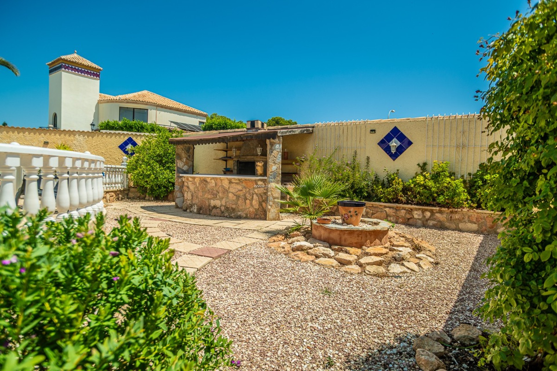 Resale - Villa - Torrevieja - La Siesta