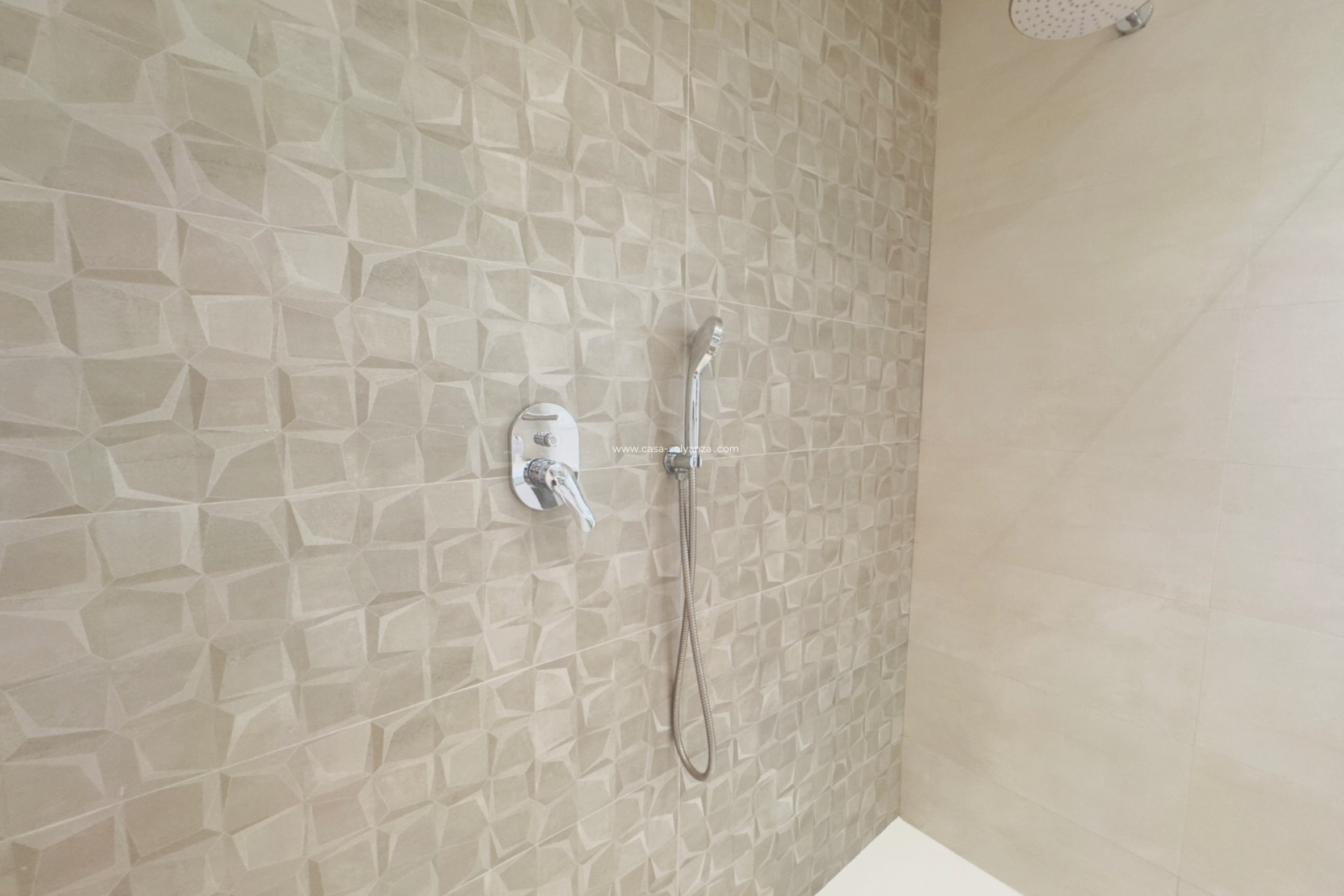 Resale - Villa - Torrevieja - La Siesta