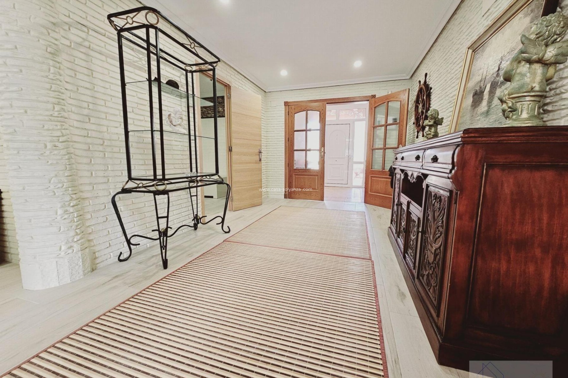 Resale - Villa - Torrevieja - La Siesta