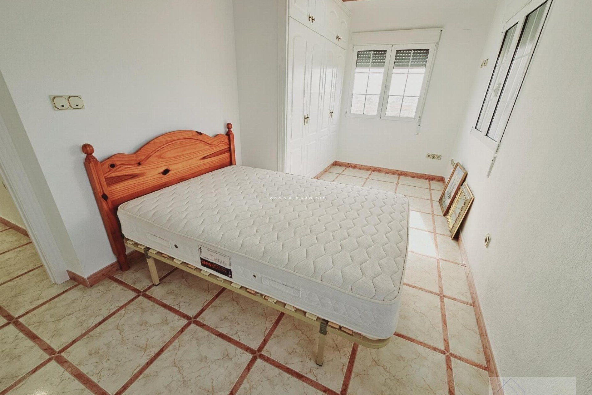 Resale - Villa - Torrevieja - La Siesta