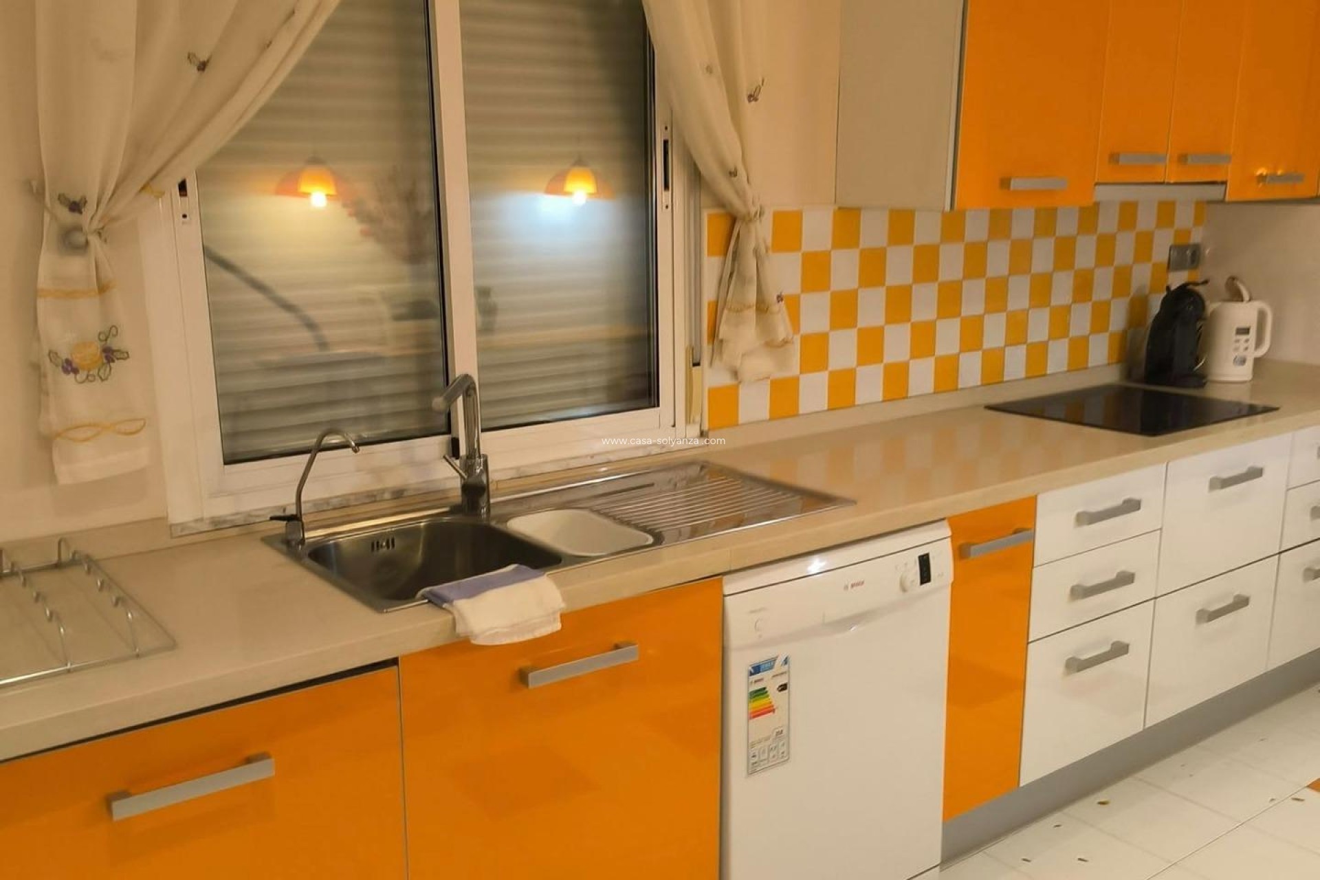 Resale - Villa - Torrevieja - La Siesta