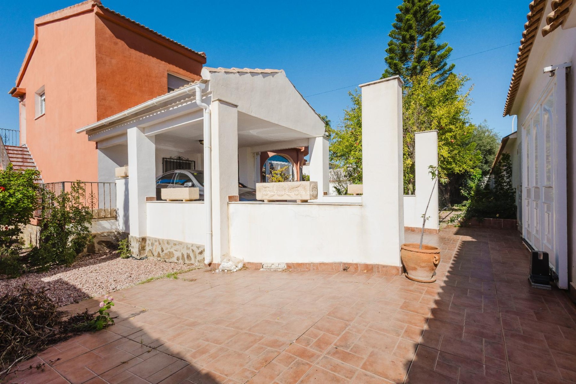 Resale - Villa - Torrevieja - La Siesta