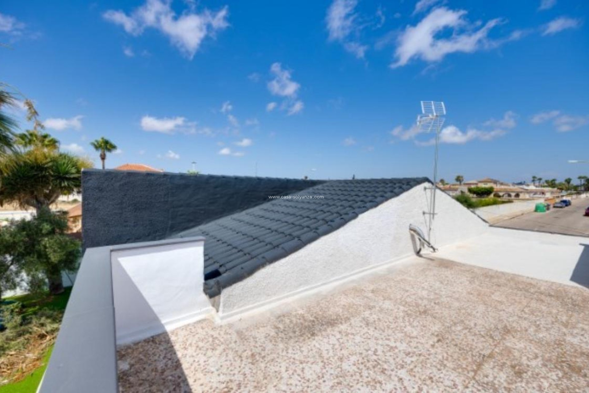 Resale - Villa - Torrevieja - La Siesta