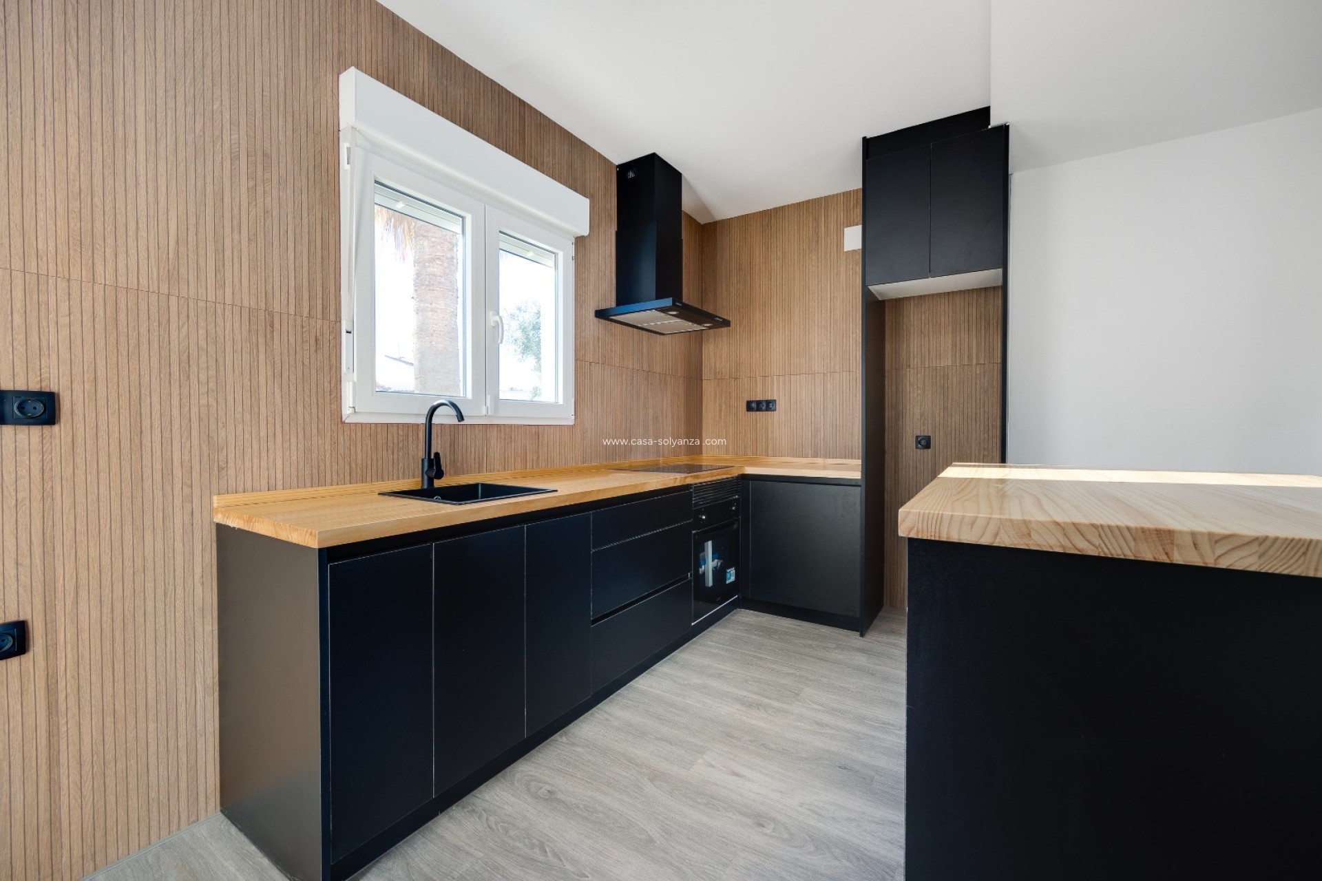 Resale - Villa - Torrevieja - La Siesta