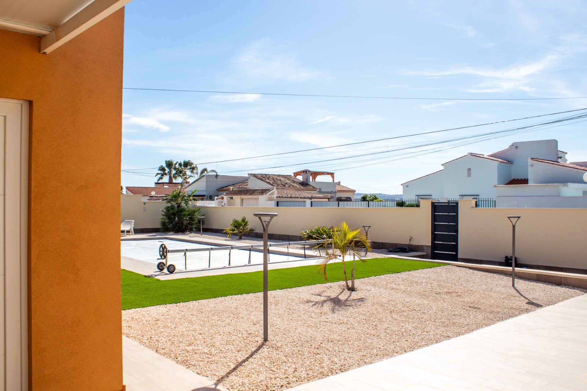 Resale - Villa - Torrevieja - La Siesta