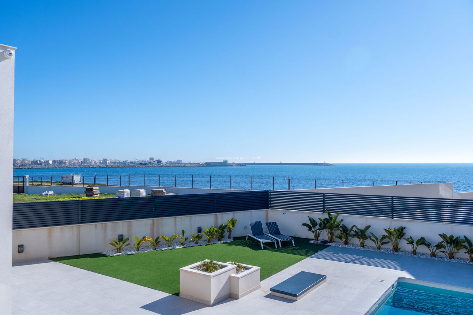 Resale - Villa - Torrevieja - La Valeta