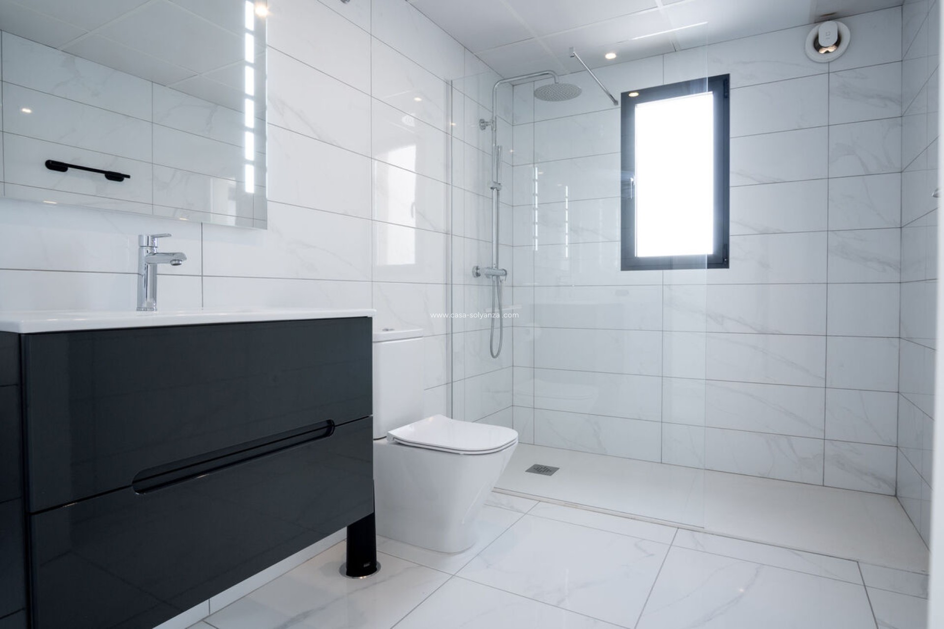 Resale - Villa - Torrevieja - La Valeta
