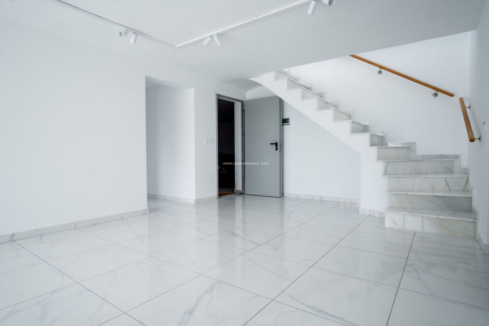 Resale - Villa - Torrevieja - La Valeta