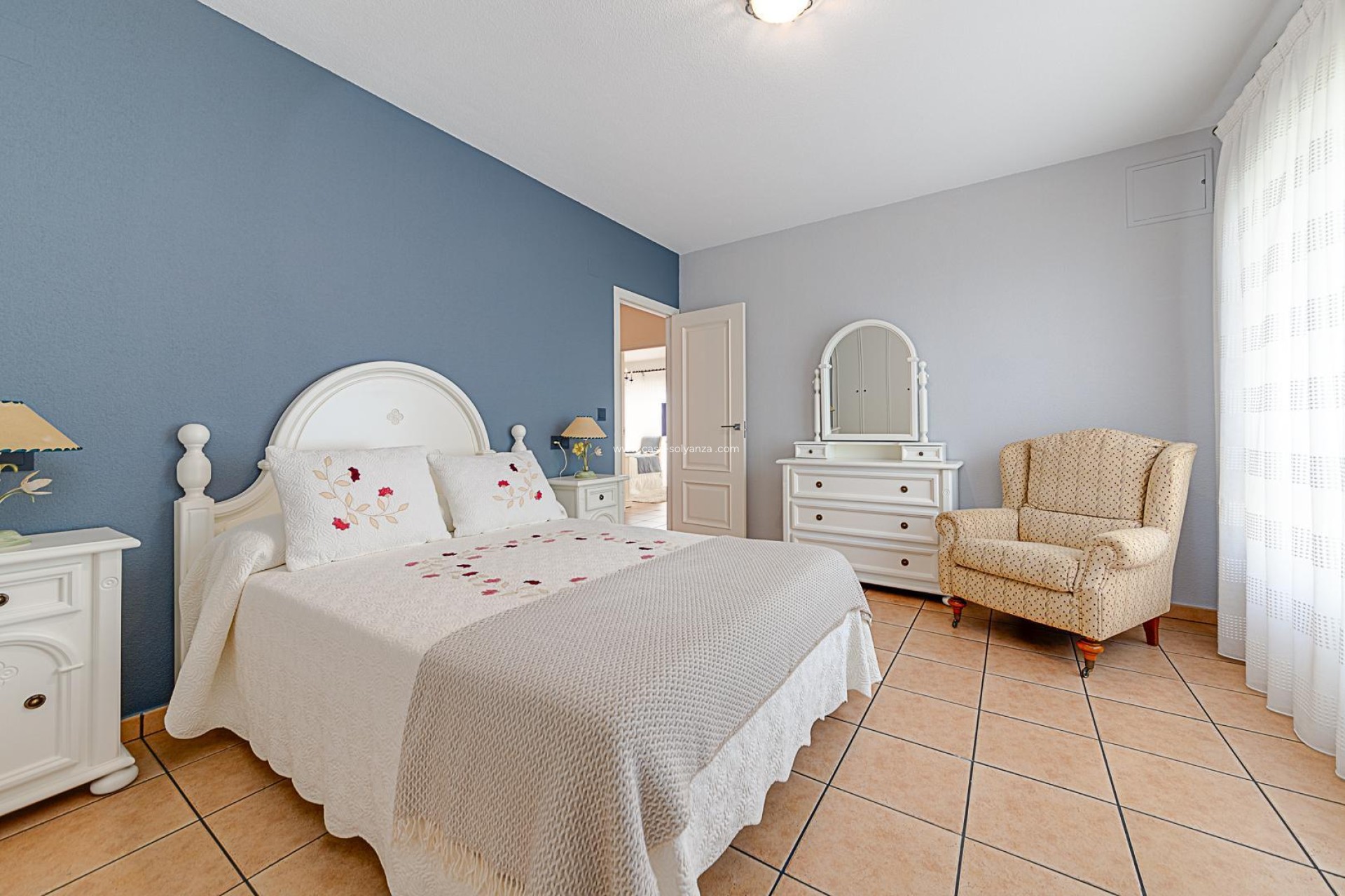 Resale - Villa - Torrevieja - La veleta