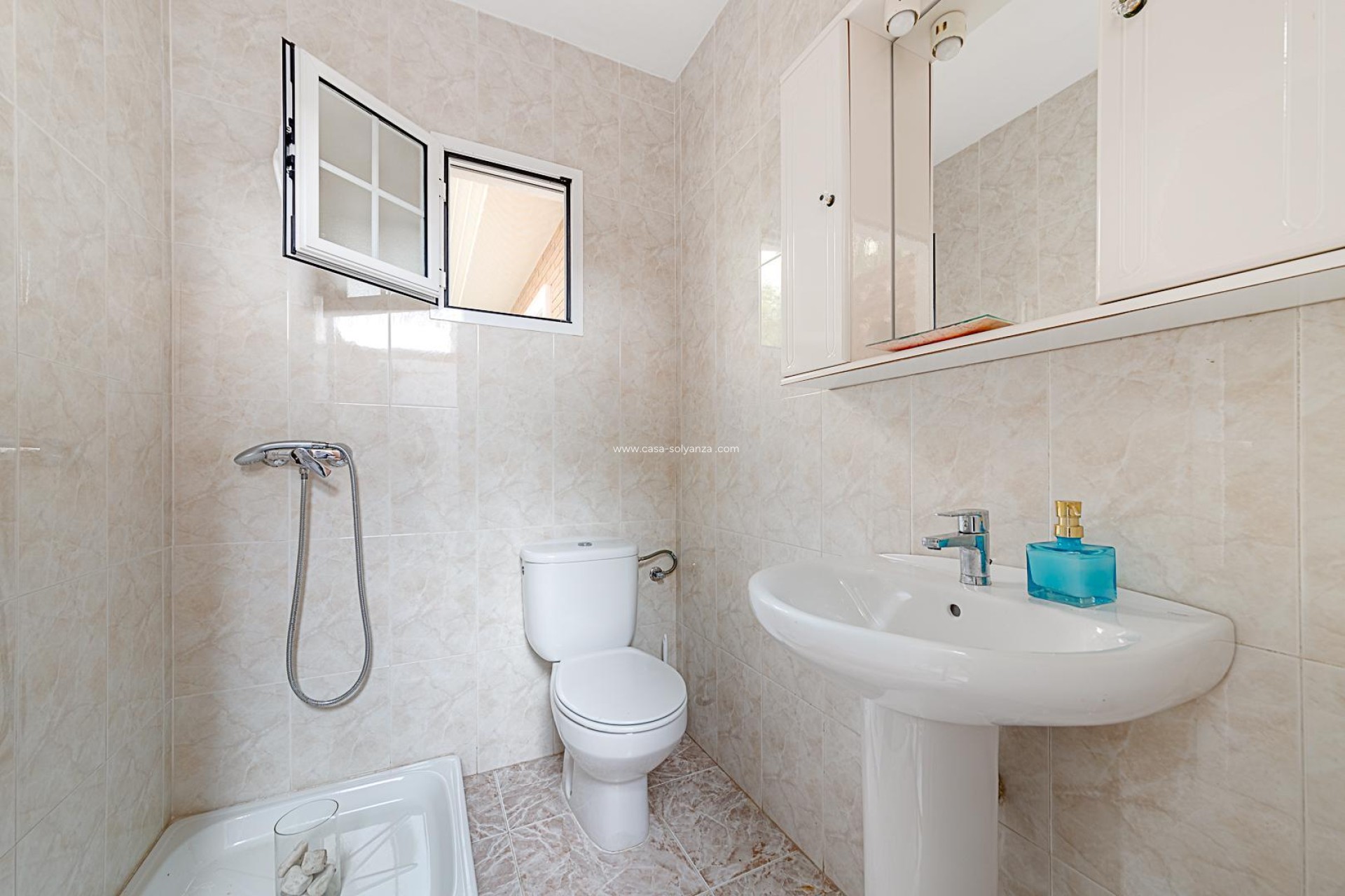 Resale - Villa - Torrevieja - La veleta