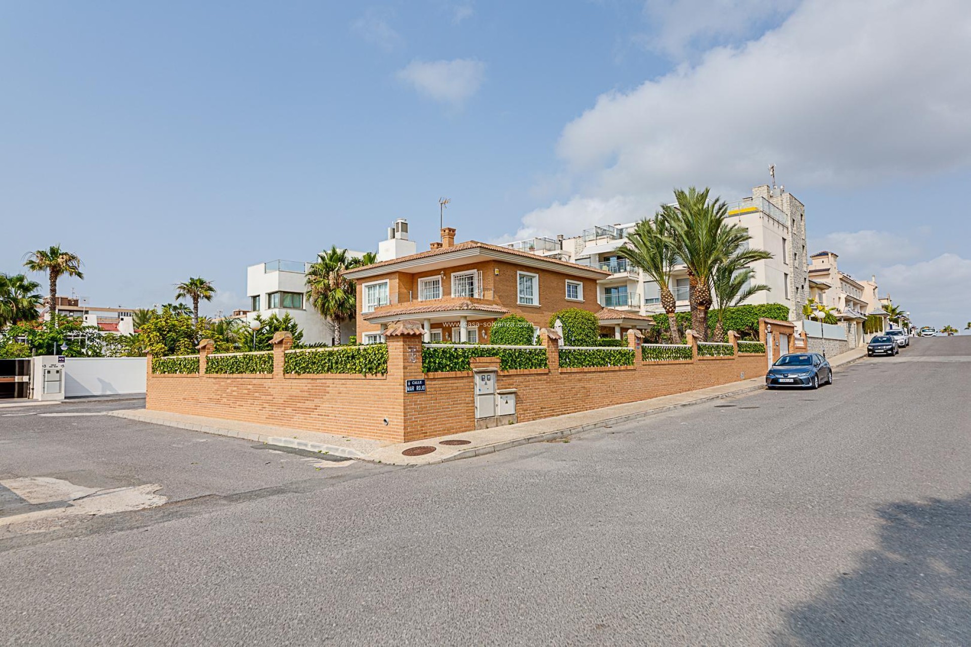 Resale - Villa - Torrevieja - La veleta