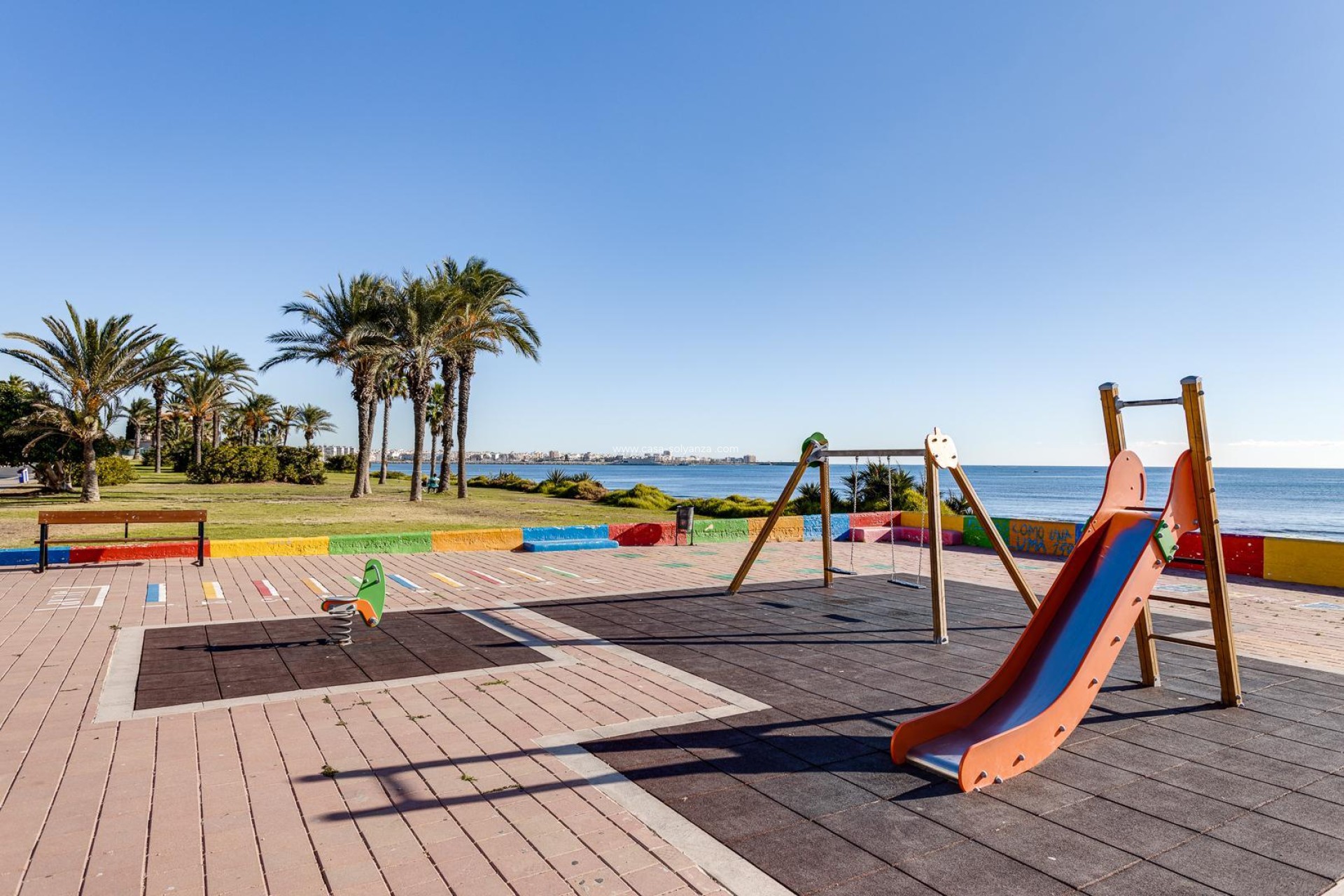Resale - Villa - Torrevieja - La veleta