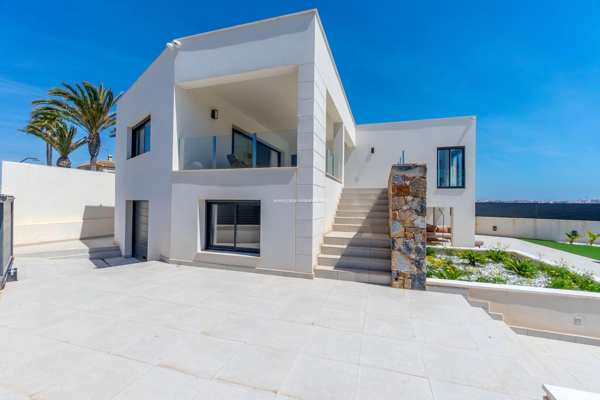 Resale - Villa - Torrevieja - La veleta