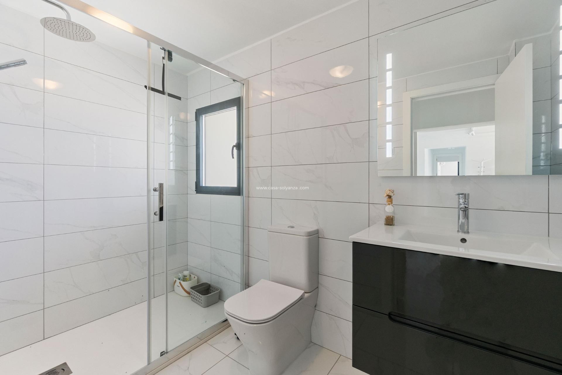 Resale - Villa - Torrevieja - La veleta