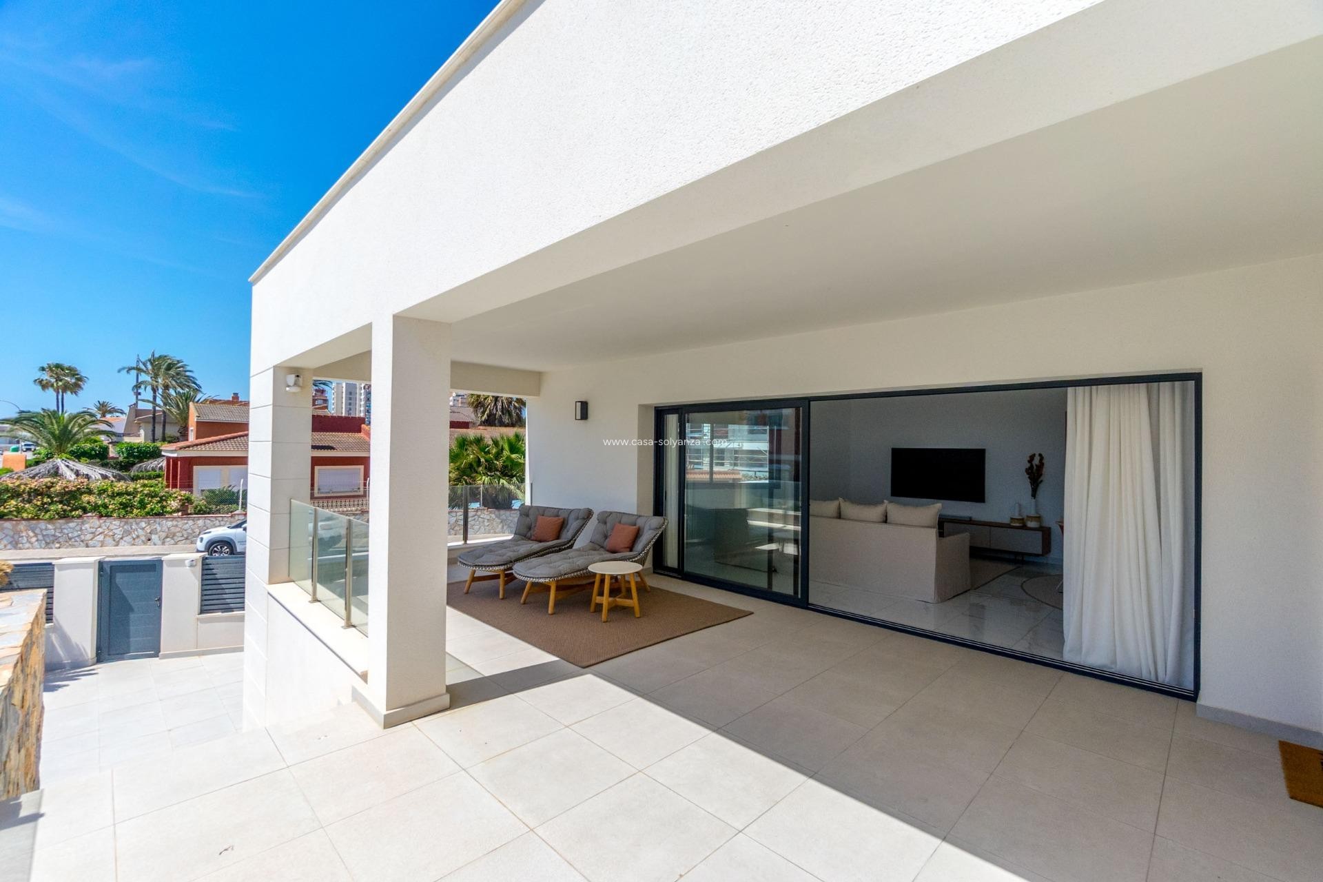 Resale - Villa - Torrevieja - La veleta